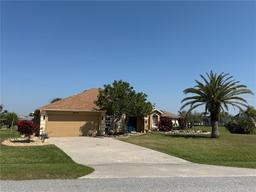 Picture of 12734 SW Pembroke Circle S, Lake Suzy, FL 34269