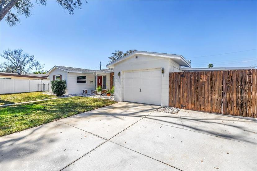 Picture of 5881 31St Avenue N, St Petersburg FL 33710