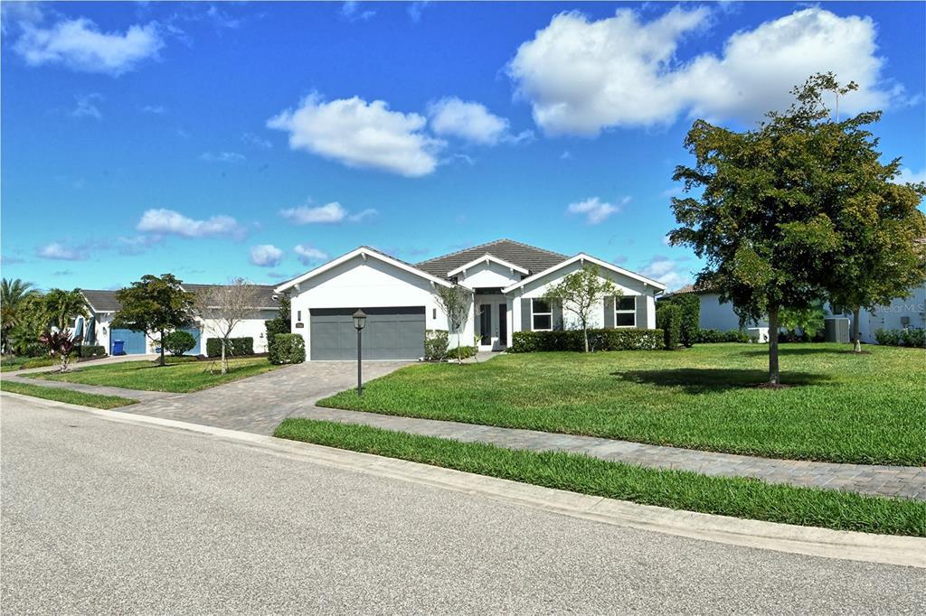 Picture of 7744 Sandhill Lake Drive, Sarasota, FL 34241