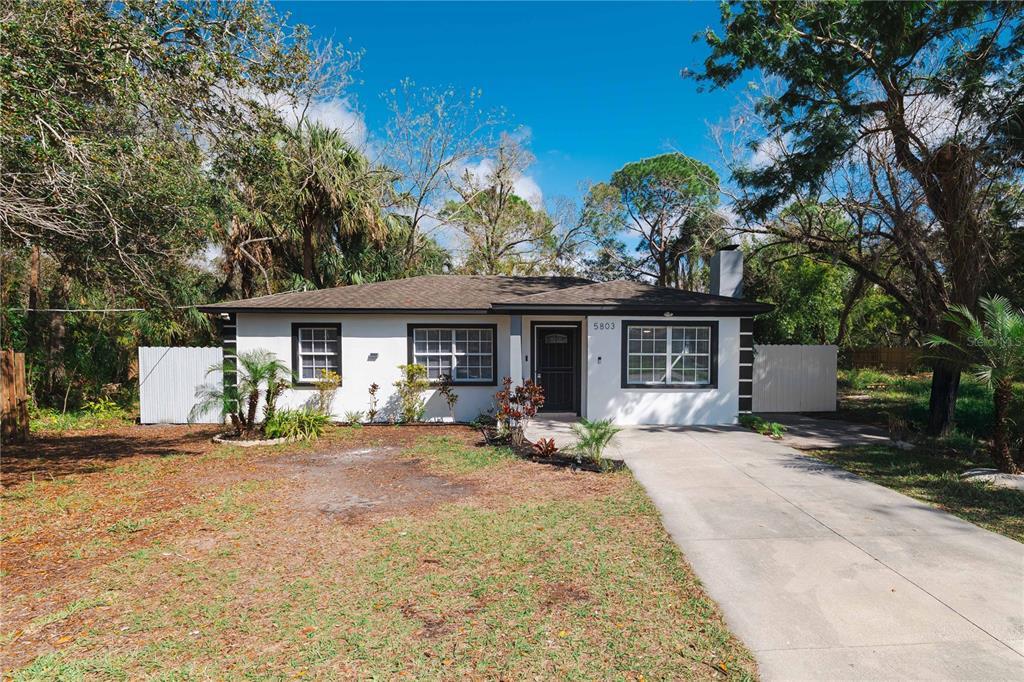 Picture of 5803 Mohr Loop, Tampa, FL 33615