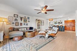 Picture of 105 4Th Avenue Ne Unit 218, St Petersburg, FL 33701