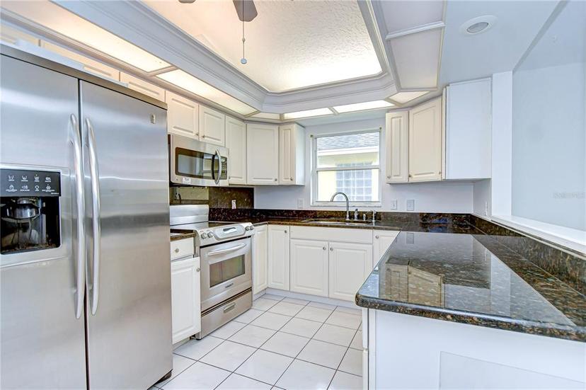 Picture of 18828 Rue Loire, Lutz FL 33558