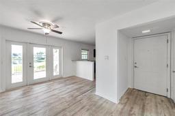 Picture of 108 Pompano Drive Se Unit A, St Petersburg, FL 33705