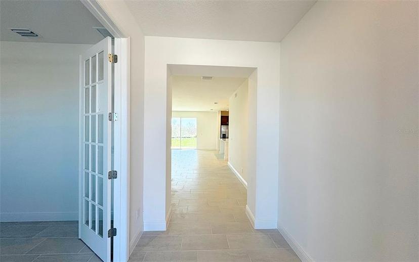 Picture of 14575 Crestavista Avenue, Clermont FL 34714