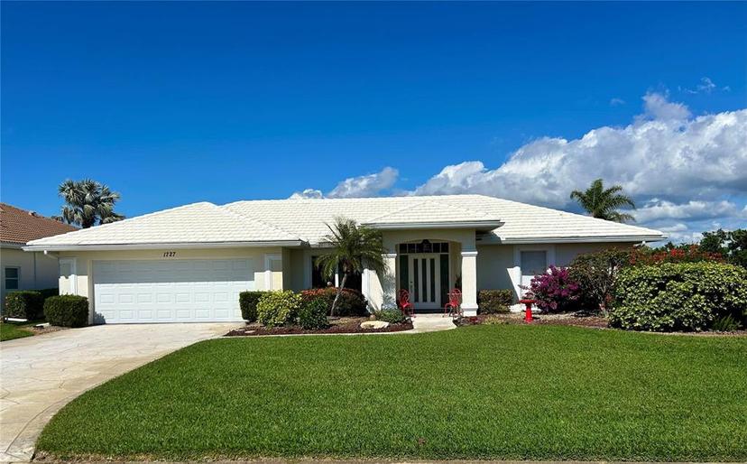 Picture of 1727 Waxwing Circle, Venice FL 34293
