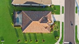 Picture of 12803 Coastal Breeze Way, Bradenton, FL 34211