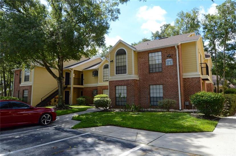 Picture of 8647 Mallard Reserve Drive Unit 104, Tampa FL 33614