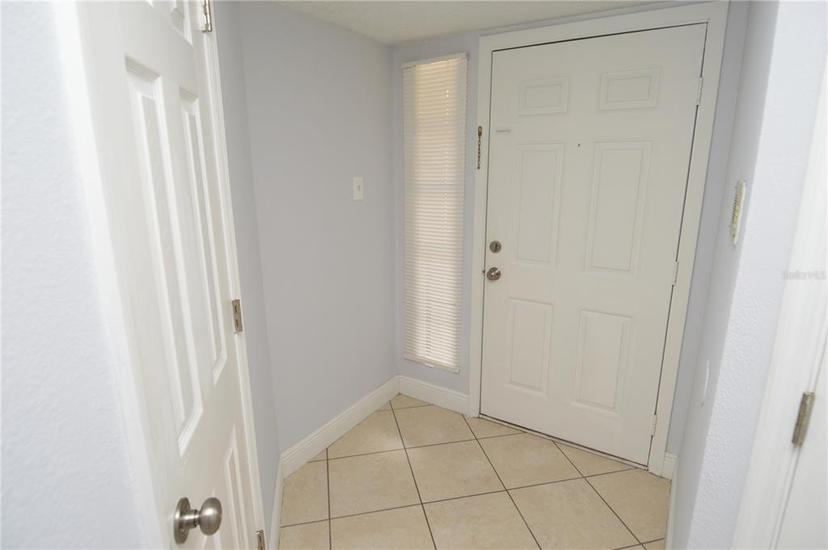 Picture of 8647 Mallard Reserve Drive Unit 104, Tampa FL 33614