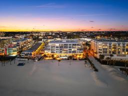 Picture of 1035 Seaside Drive Unit 308, Sarasota, FL 34242