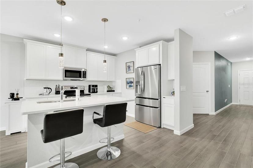Picture of 208 Cape Honeysuckle Place, Sanford FL 32771