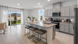 Picture of 2152 Monteverde Avenue, Davenport, FL 33896