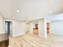 Picture of 1810 NW 23Rd Boulevard Unit 185, Gainesville, FL 32605