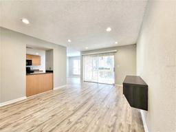 Picture of 1810 NW 23Rd Boulevard Unit 185, Gainesville, FL 32605