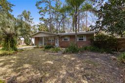 Picture of 1903 NW 39Th Drive, Gainesville, FL 32605