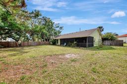 Picture of 35 Michigan Avenue, Englewood, FL 34223