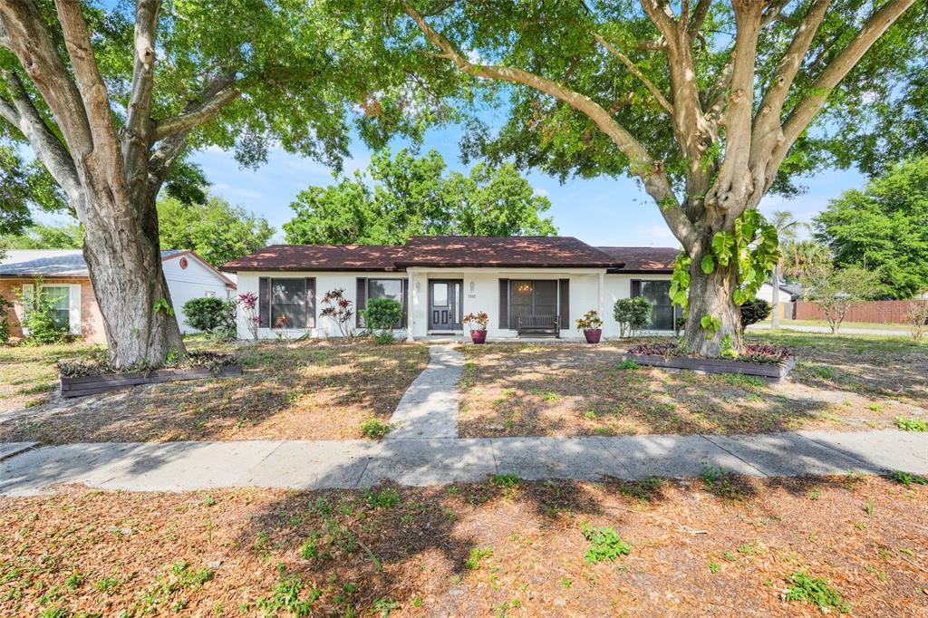 Picture of 5202 Greenway Drive, Orlando, FL 32819