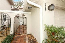 Picture of 7536 Fenwick Cove Lane, Orlando, FL 32819