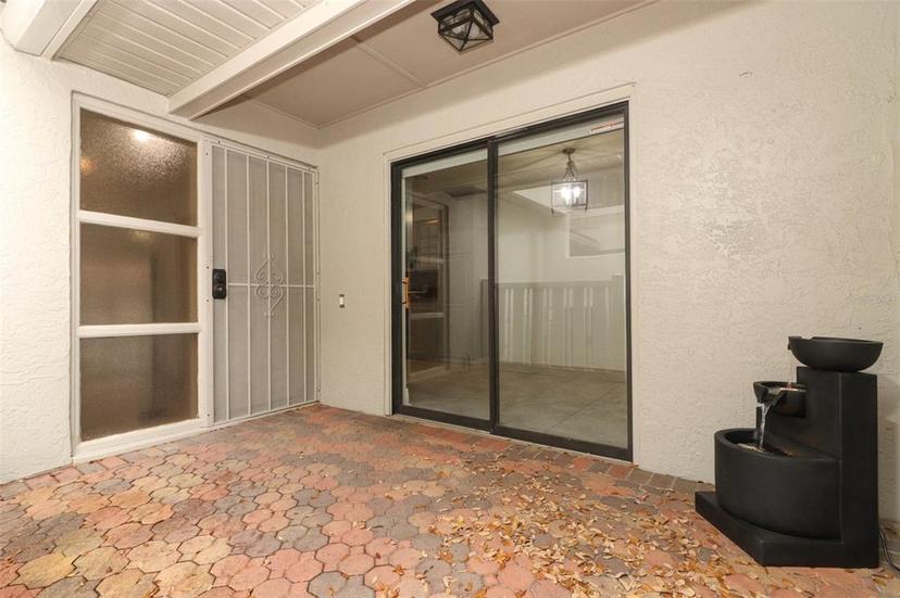 Picture of 7536 Fenwick Cove Lane, Orlando FL 32819