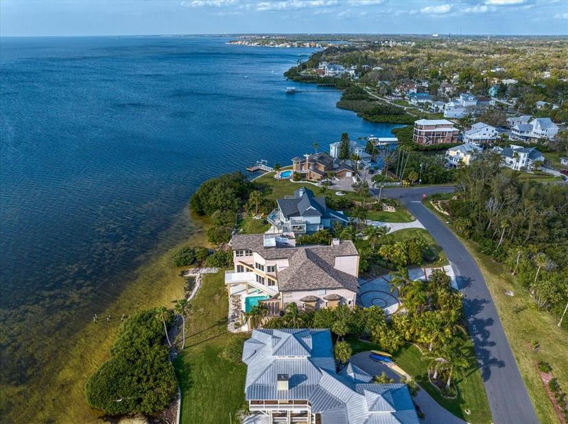 Picture of 812 Point Seaside Drive, Crystal Beach FL 34681