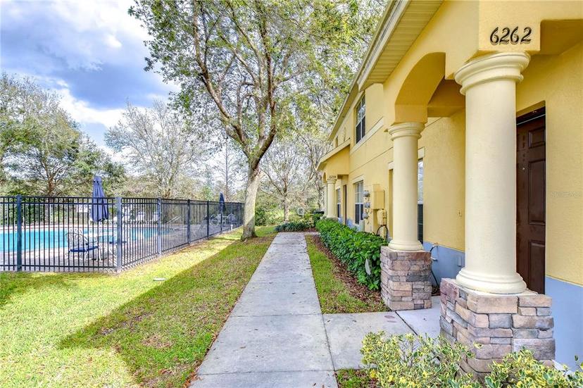 Picture of 6262 Timberly Lane Unit 99, Zephyrhills FL 33542