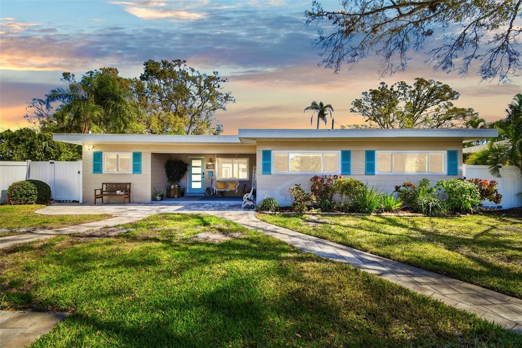 Picture of 400 72Nd Street S, St Petersburg, FL 33707