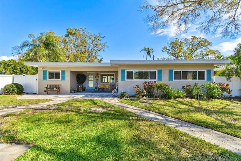 Picture of 400 72Nd Street S, St Petersburg FL 33707