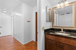 Picture of 1614 SW 16Th Street Unit 1614, Gainesville, FL 32608