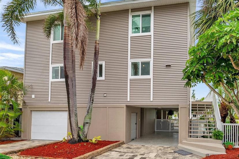 Picture of 17404 1St Street E, Redington Shores FL 33708