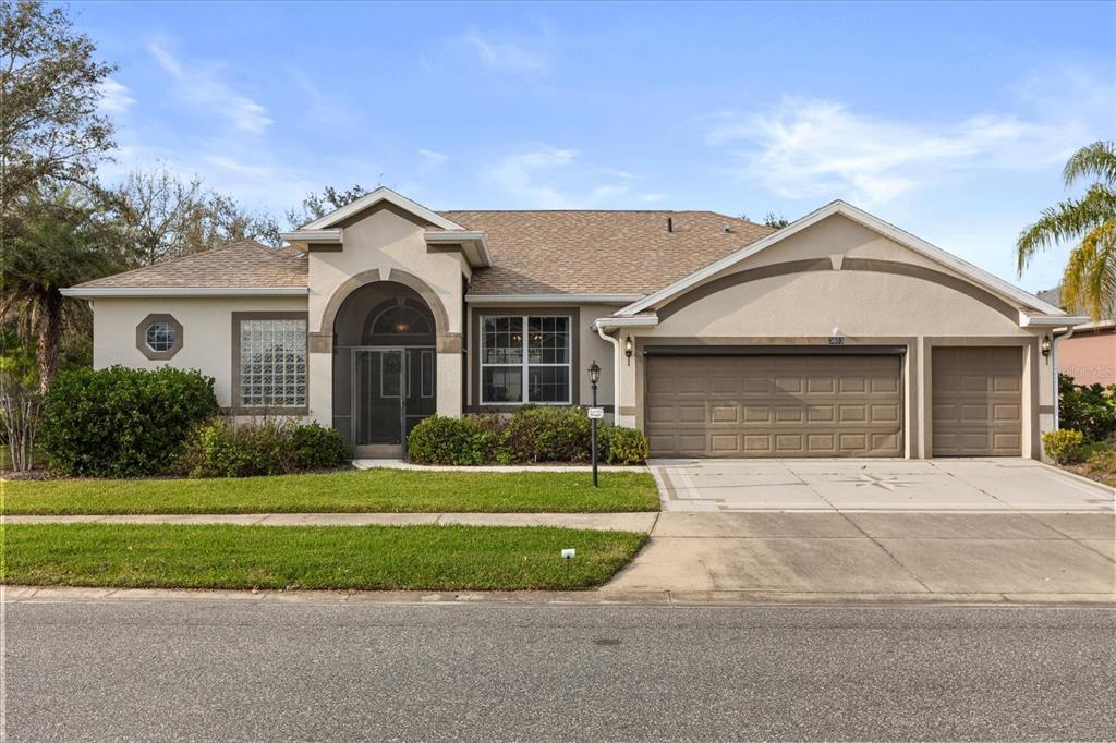 Picture of 3603 Westover Circle, Leesburg, FL 34748