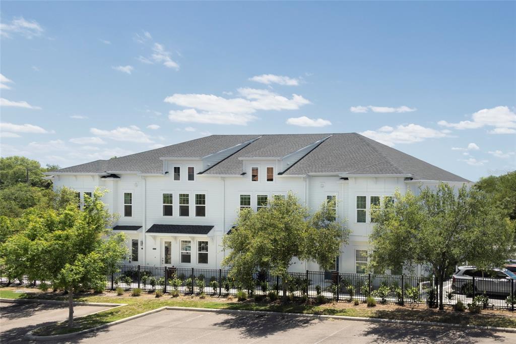 Picture of 4717 W Mccoy Street Unit 18, Tampa, FL 33616
