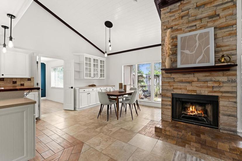 Picture of 178 W Sabal Palm Place Unit 178, Longwood FL 32779