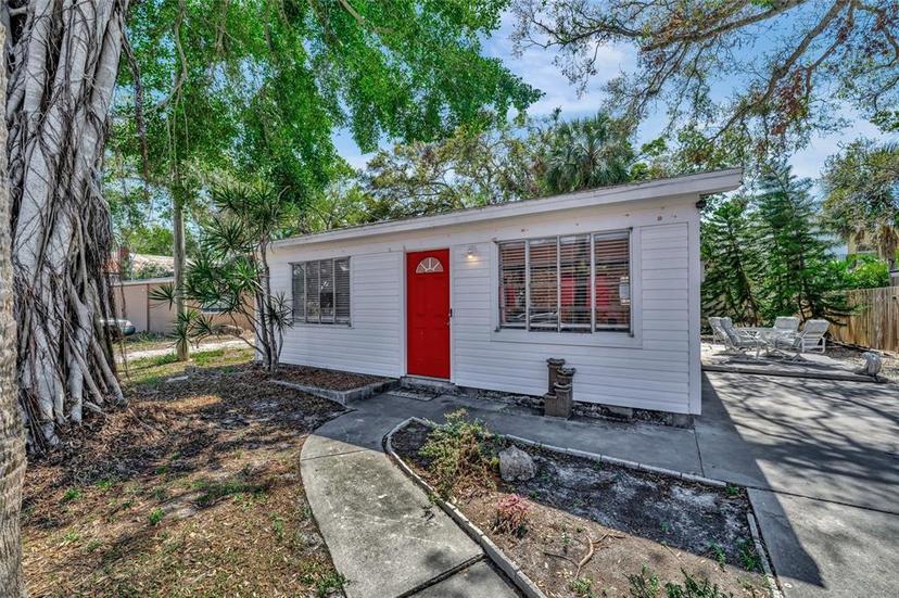 Picture of 1664 10Th Street, Sarasota FL 34236