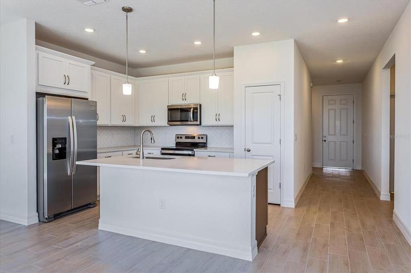 Picture of 2824 Supermarine Road, Tavares FL 32778