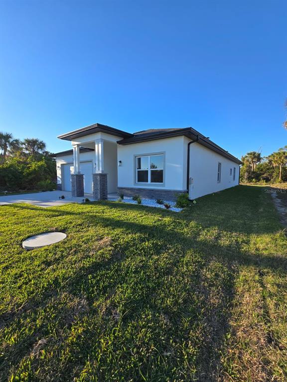 Picture of 398 Sunset Rd N, Rotonda West FL 33947