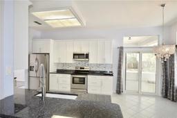 Picture of 5520 NW 69Th Lane, Gainesville, FL 32653
