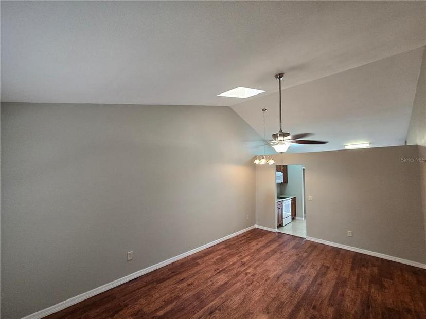 Picture of 320 Eron Way Unit 6, Winter Garden FL 34787