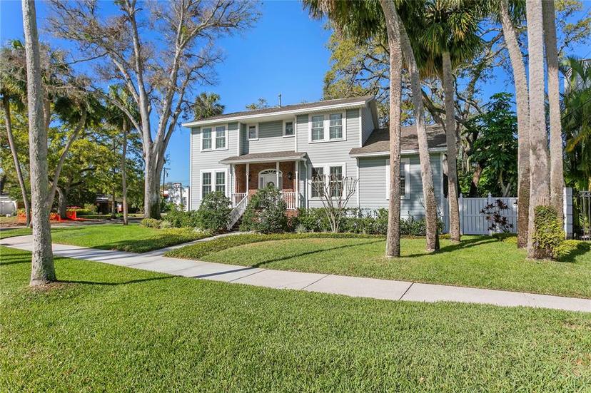 Picture of 823 S Roxmere Road, Tampa FL 33609