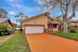 Picture of 926 Sycamore Street, Daytona Beach, FL 32114