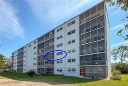 Picture of 4240 Ironwood Circle Unit 302A, Bradenton, FL 34209