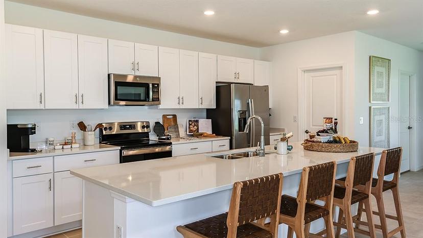 Picture of 7384 Capstone Drive, Groveland FL 34736