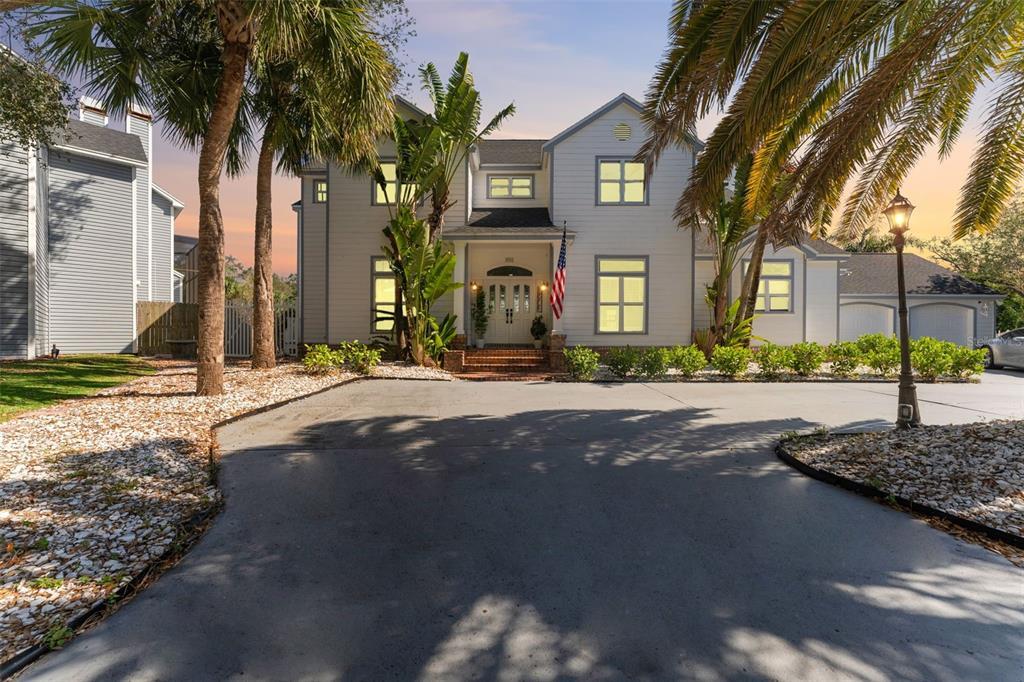 Picture of 4702 W Heron Lane, Tampa, FL 33629