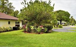 Picture of 2600 Golf Hammock Drive, Sebring, FL 33872