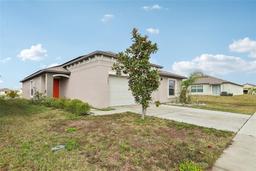 Picture of 16621 Sunburst Lake Street, Wimauma, FL 33598