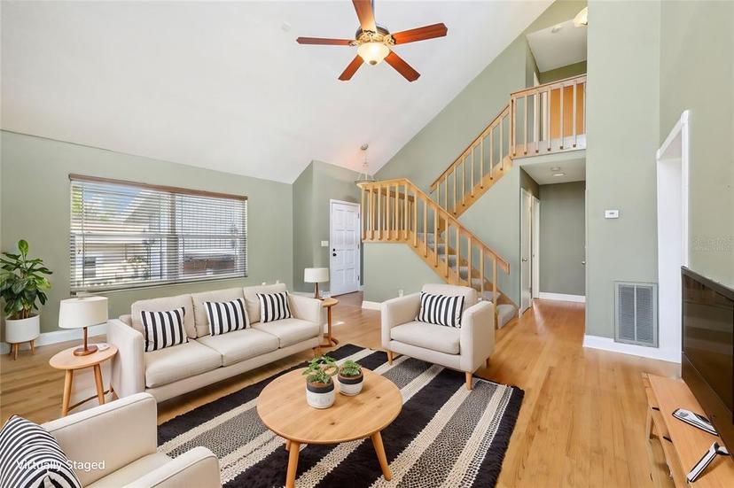 Picture of 8759 Orient Way Ne, St Petersburg FL 33702