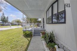 Picture of 511 Lazy Lake Drive W, Lakeland, FL 33801