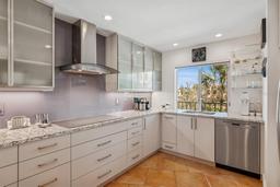 Picture of 4835 Gulf Of Mexico Drive Unit 302B, Longboat Key, FL 34228