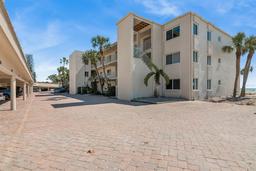 Picture of 4835 Gulf Of Mexico Drive Unit 302B, Longboat Key, FL 34228