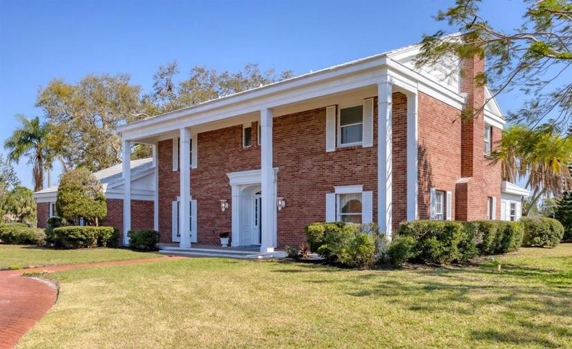 Picture of 3215 Pine Valley Drive, Sarasota FL 34239