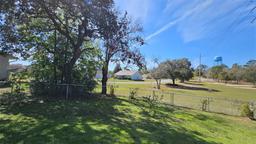 Picture of 908 W Art Carney Place, Beverly Hills, FL 34465