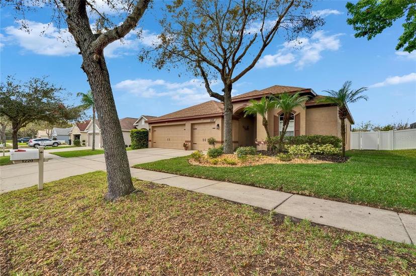 Picture of 1220 Emerald Hill Way, Valrico FL 33594